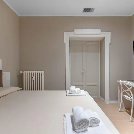 Vitruvio Palace - La Vista Apartment