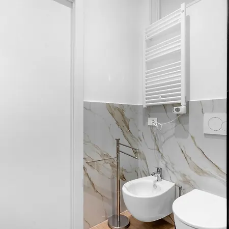 Vitruvio Palace - La Vista * Milánó