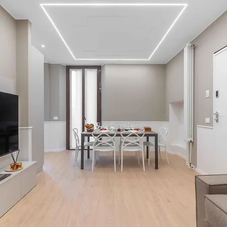 Vitruvio Palace - La Vista *