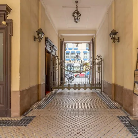 Vitruvio Palace - La Vista * Milán